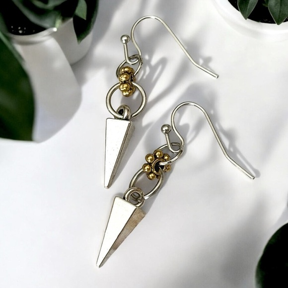 5 For $25💫Alternative Silver Spike Cone Dangles Earrings - Picture 5 of 5